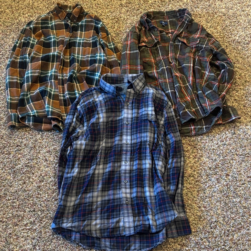 St. John's Bay Blue Plaid Button-Down Shirt